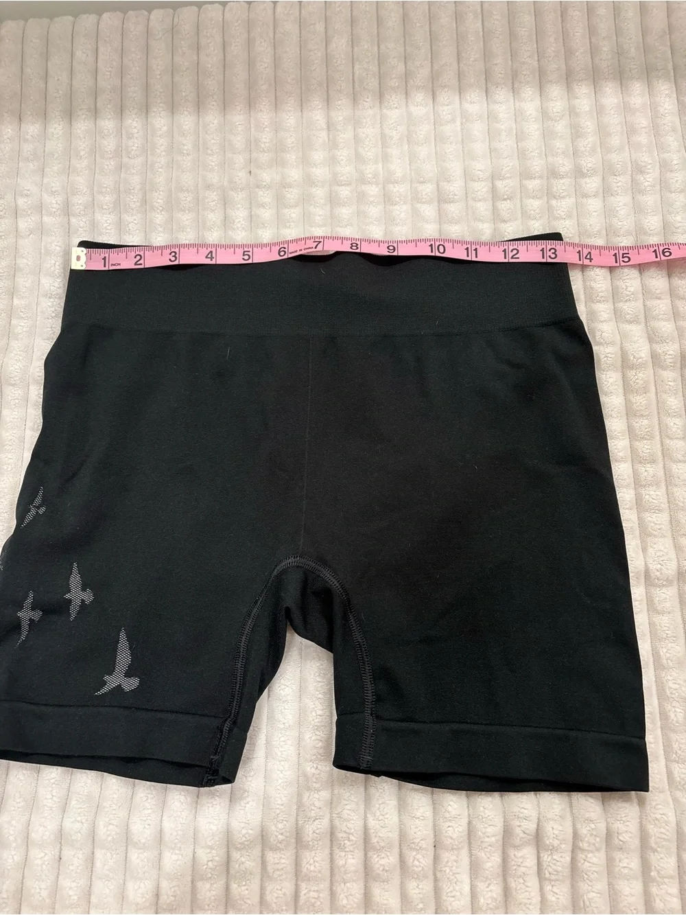 oiselle Black Women's Athletic Bike Shorts with Bird Motif